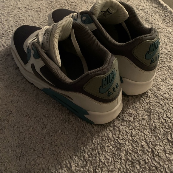 Nike’s Running / Casual Shoes. - Picture 4 of 8